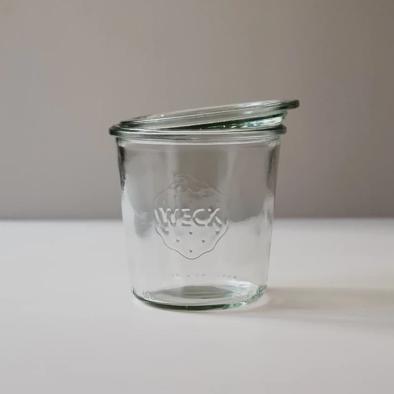 Glass med lokk