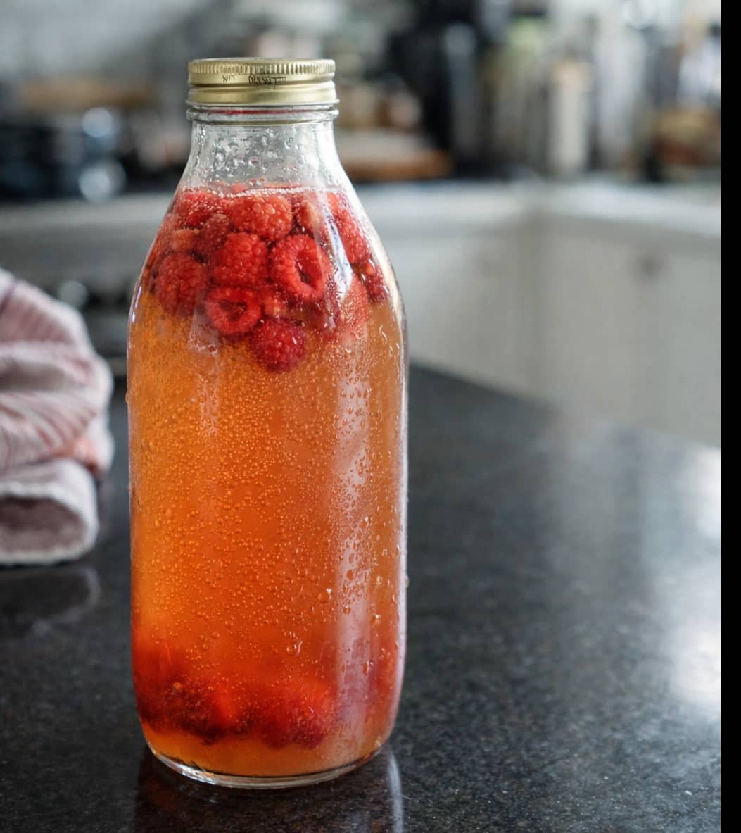 Kombucha med bringebær